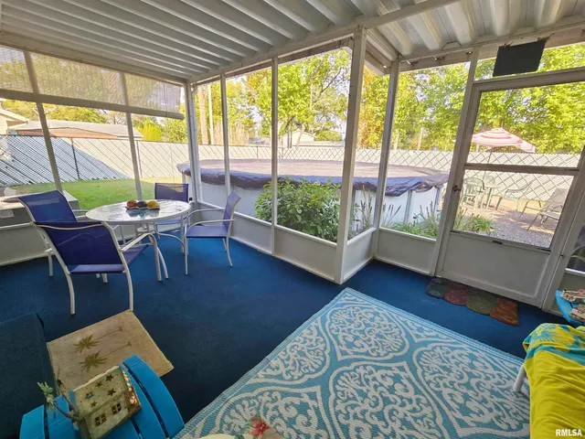 $184,900 | 1782 Frazier Avenue, Centralia, IL 62801