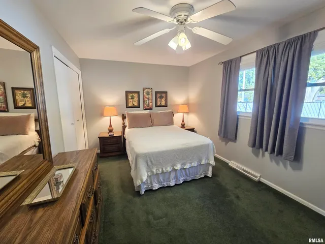 $184,900 | 1782 Frazier Avenue, Centralia, IL 62801