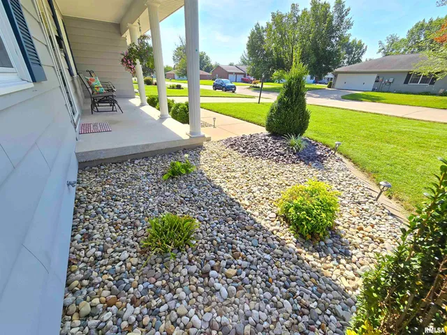 $184,900 | 1782 Frazier Avenue, Centralia, IL 62801