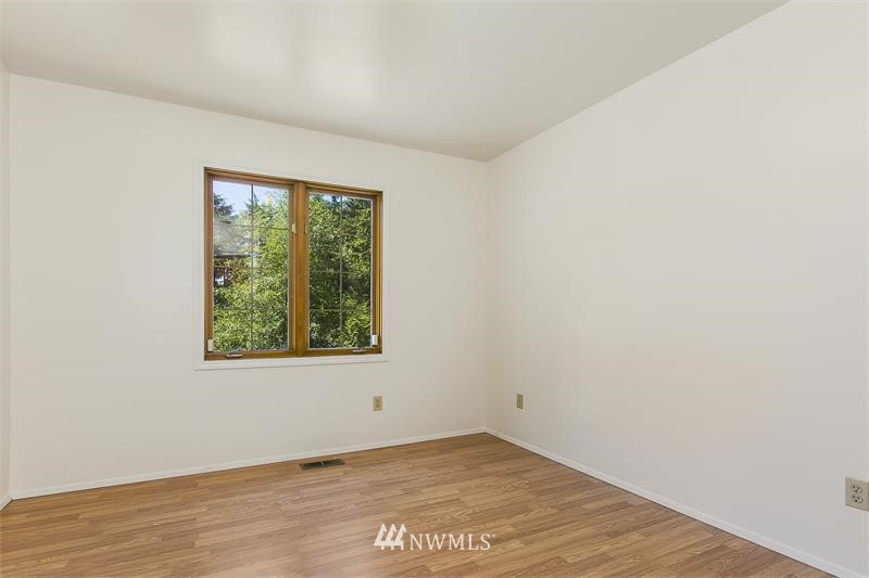 5301 156th Street Southeast Bothell, WA 98012 - Photo 21 of 23