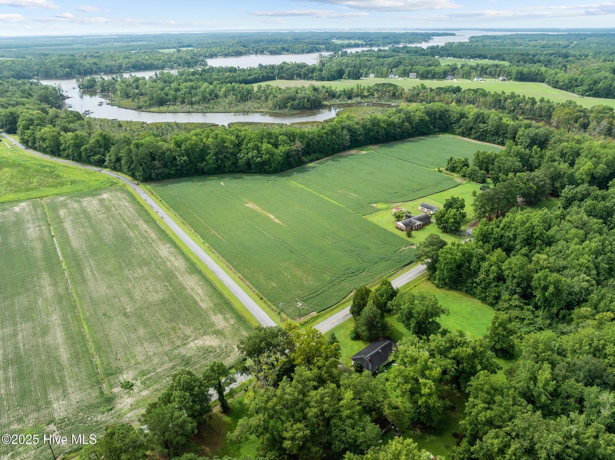 8 Sawmill Landing Road Bath, NC 27808 - Photo 2 of 4 10-web-or-mls-DJI_0022