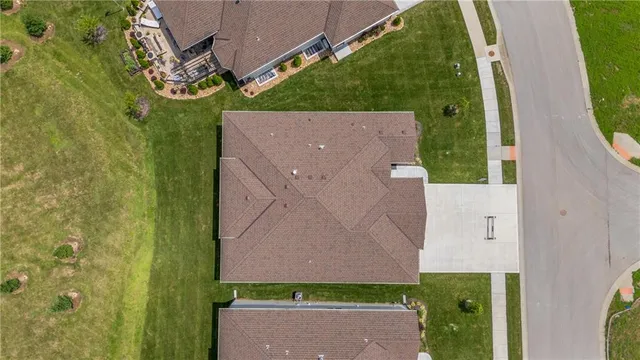 $794,900 | 1600 Northeast Park Springs Terrace, Lee's Summit, MO 64064