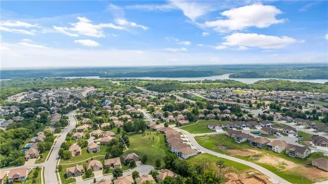 $794,900 | 1600 Northeast Park Springs Terrace, Lee's Summit, MO 64064