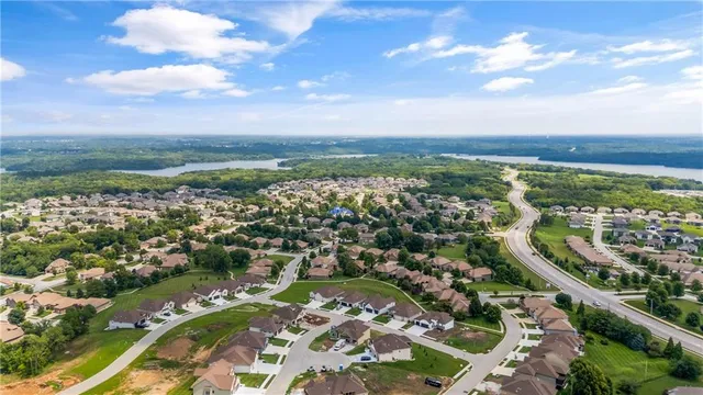 $794,900 | 1600 Northeast Park Springs Terrace, Lee's Summit, MO 64064