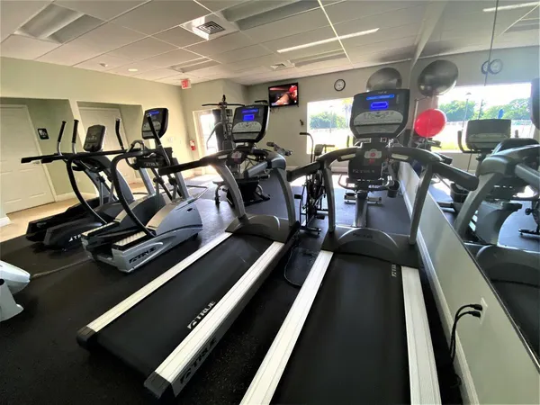 $239,900 | 19 Colonial Club Drive, Unit 105, Boynton Beach, FL 33435