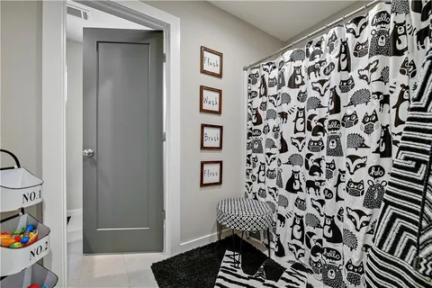 $1,080,000 | 11510 West 157th Terrace, Overland Park, KS 66221