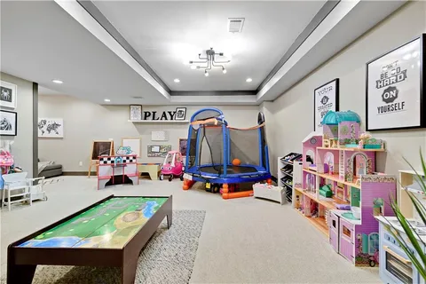 $1,080,000 | 11510 West 157th Terrace, Overland Park, KS 66221