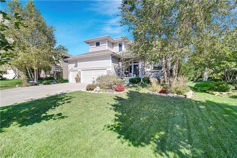 $1,080,000 | 11510 West 157th Terrace, Overland Park, KS 66221