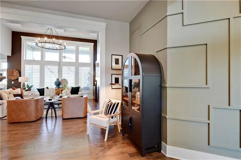 $1,080,000 | 11510 West 157th Terrace, Overland Park, KS 66221