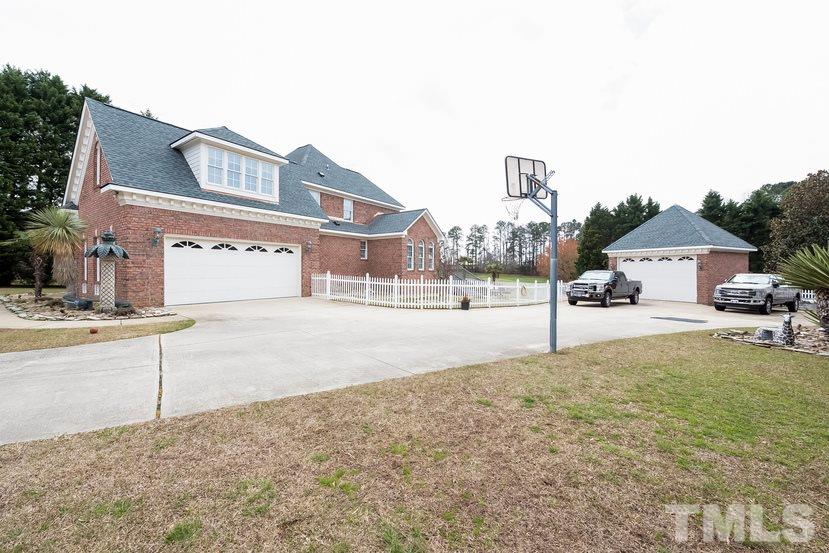 3729 Sunlake Farms Road Apex, NC 27539 - Photo 4 of 25 Gallery Image 4