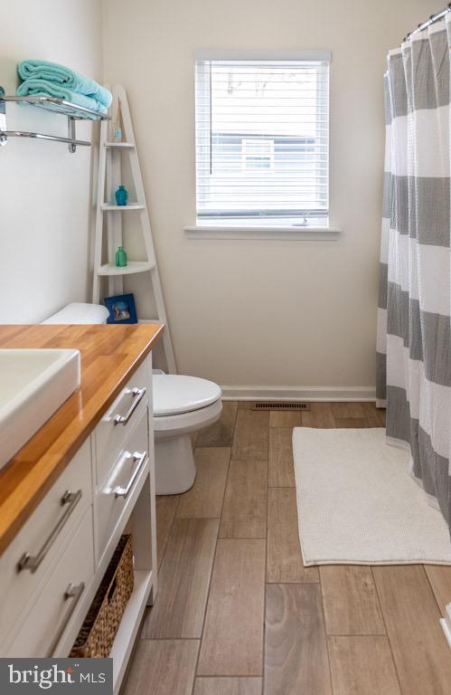 211 Windjammer Road Ocean Pines, MD 21811 - Photo 15 of 68 Hall Bath / 2nd Full Bath