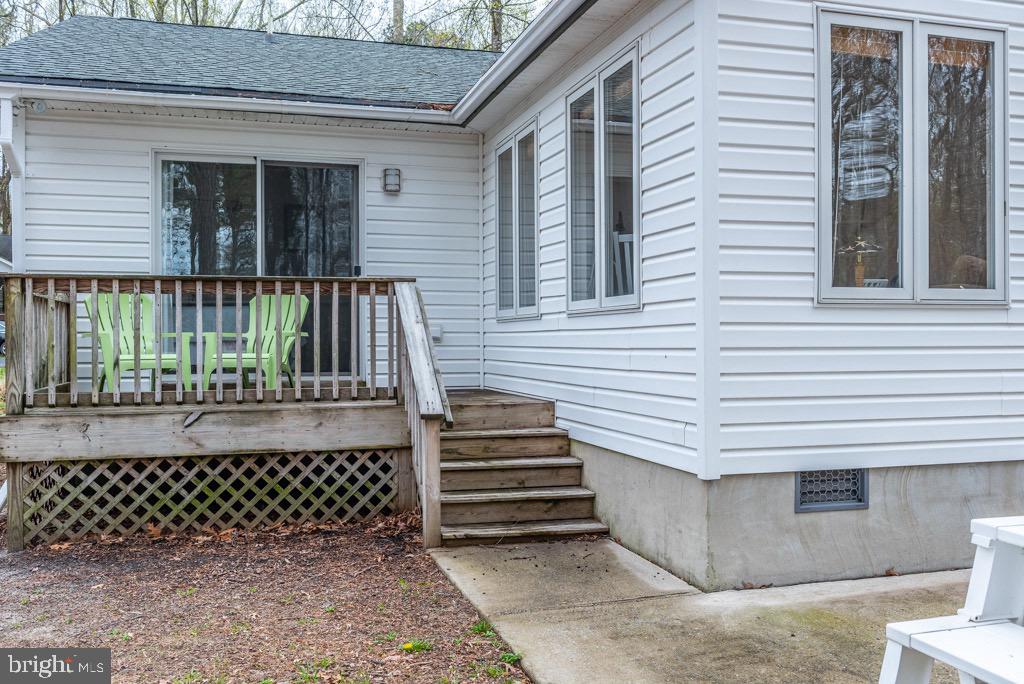 211 Windjammer Road Ocean Pines, MD 21811 - Photo 65 of 68 Rear Deck