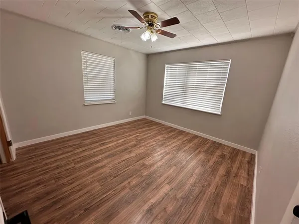 $239,000 | 506 West Morris Street, Seymour, TX 76380