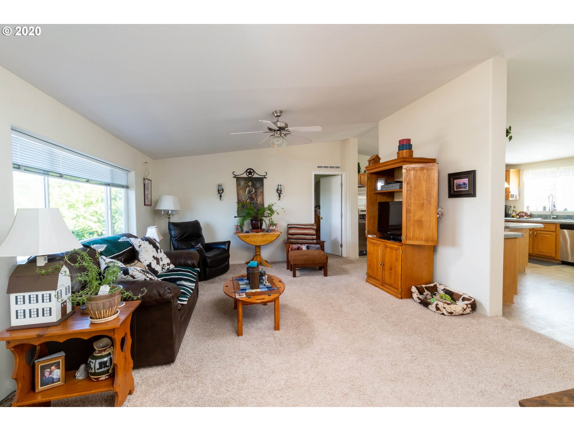12366 Southeast Bridge Road Prineville, OR 97754 - Photo 13 of 25 Gallery Image 13