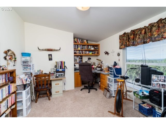 12366 Southeast Bridge Road Prineville, OR 97754 - Photo 15 of 25 Gallery Image 15