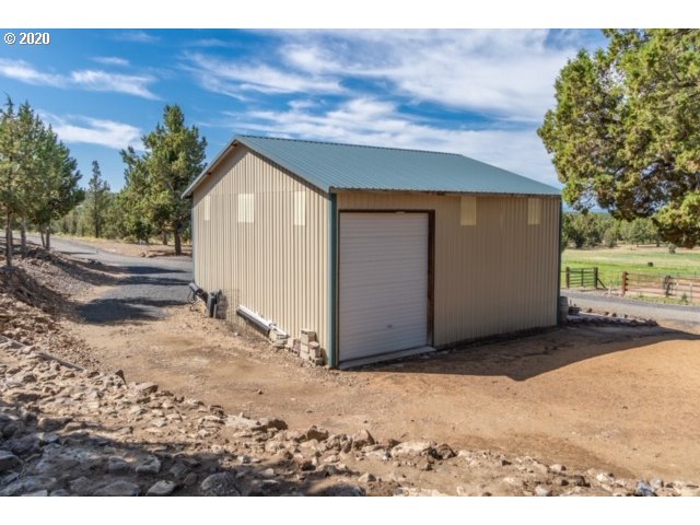12366 Southeast Bridge Road Prineville, OR 97754 - Photo 20 of 25 Gallery Image 20