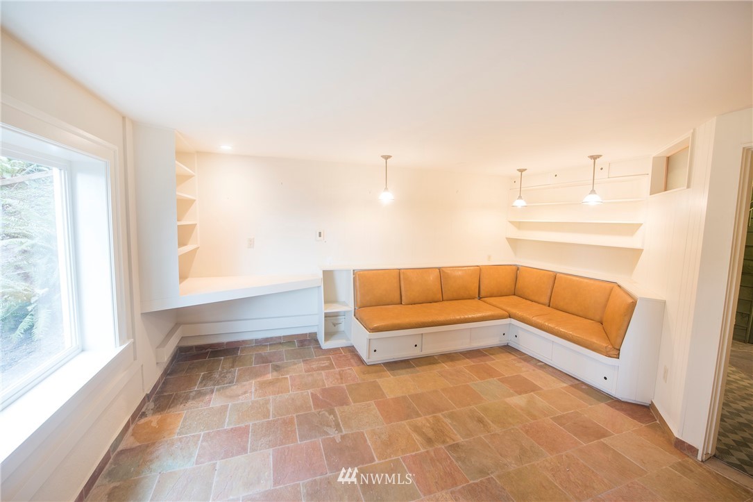 412 36th Avenue Seattle, WA 98122 - Photo 21 of 25 a bathroom with a bathtub and a shower