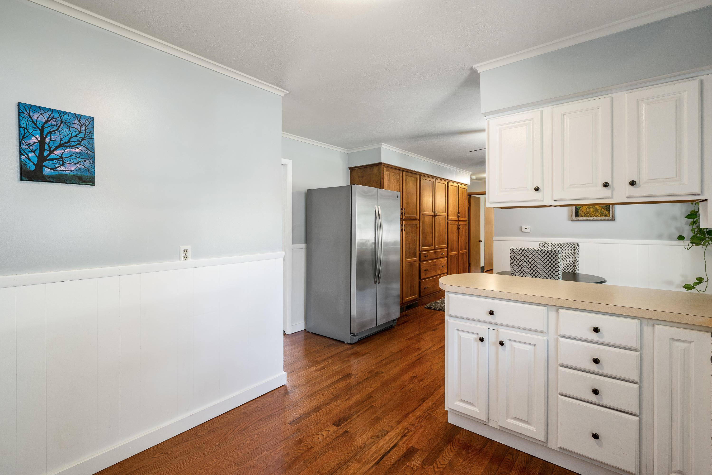 133 South Kellner Road Columbus, OH 43209 - Photo 15 of 32