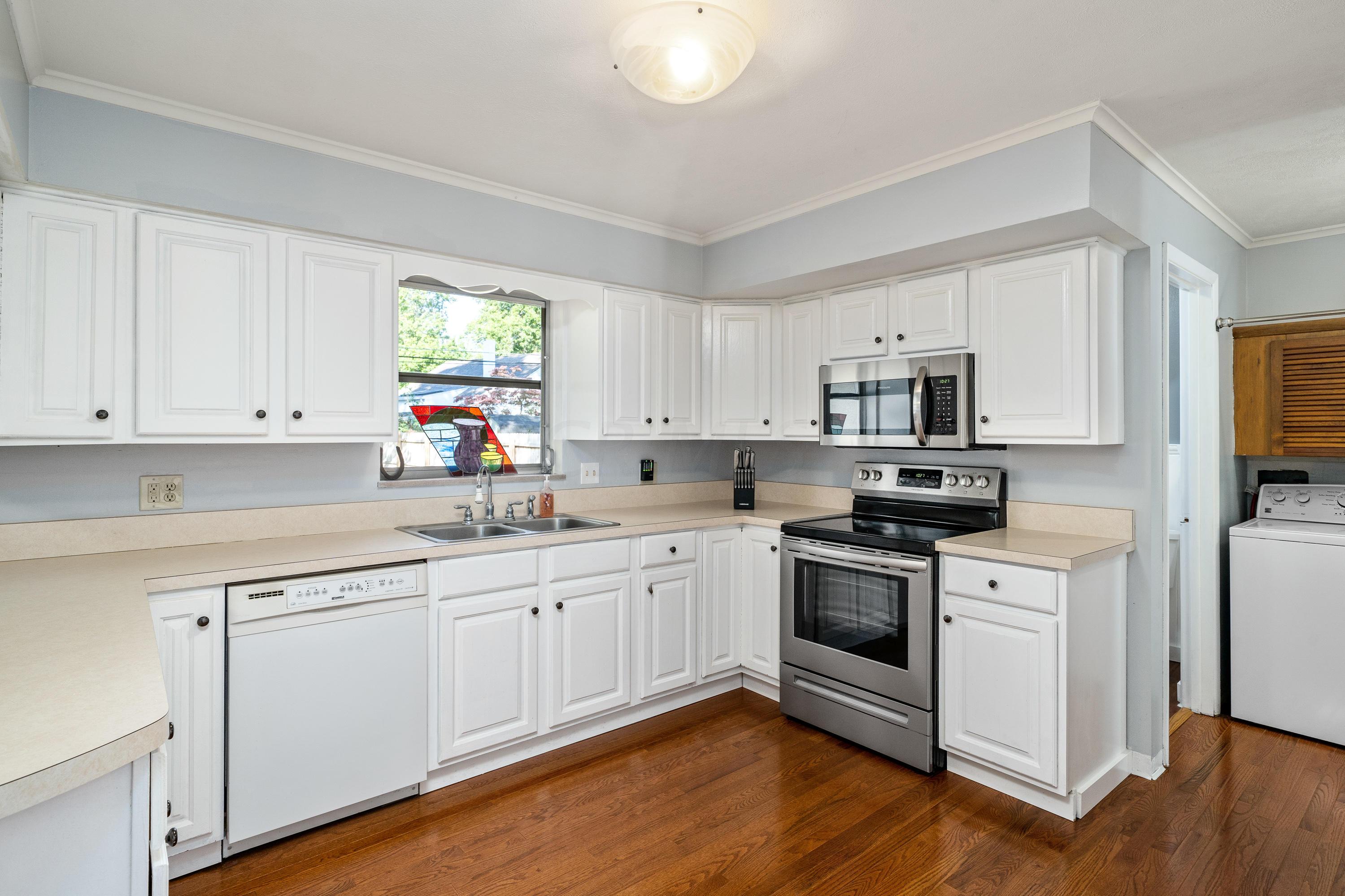 133 South Kellner Road Columbus, OH 43209 - Photo 10 of 32