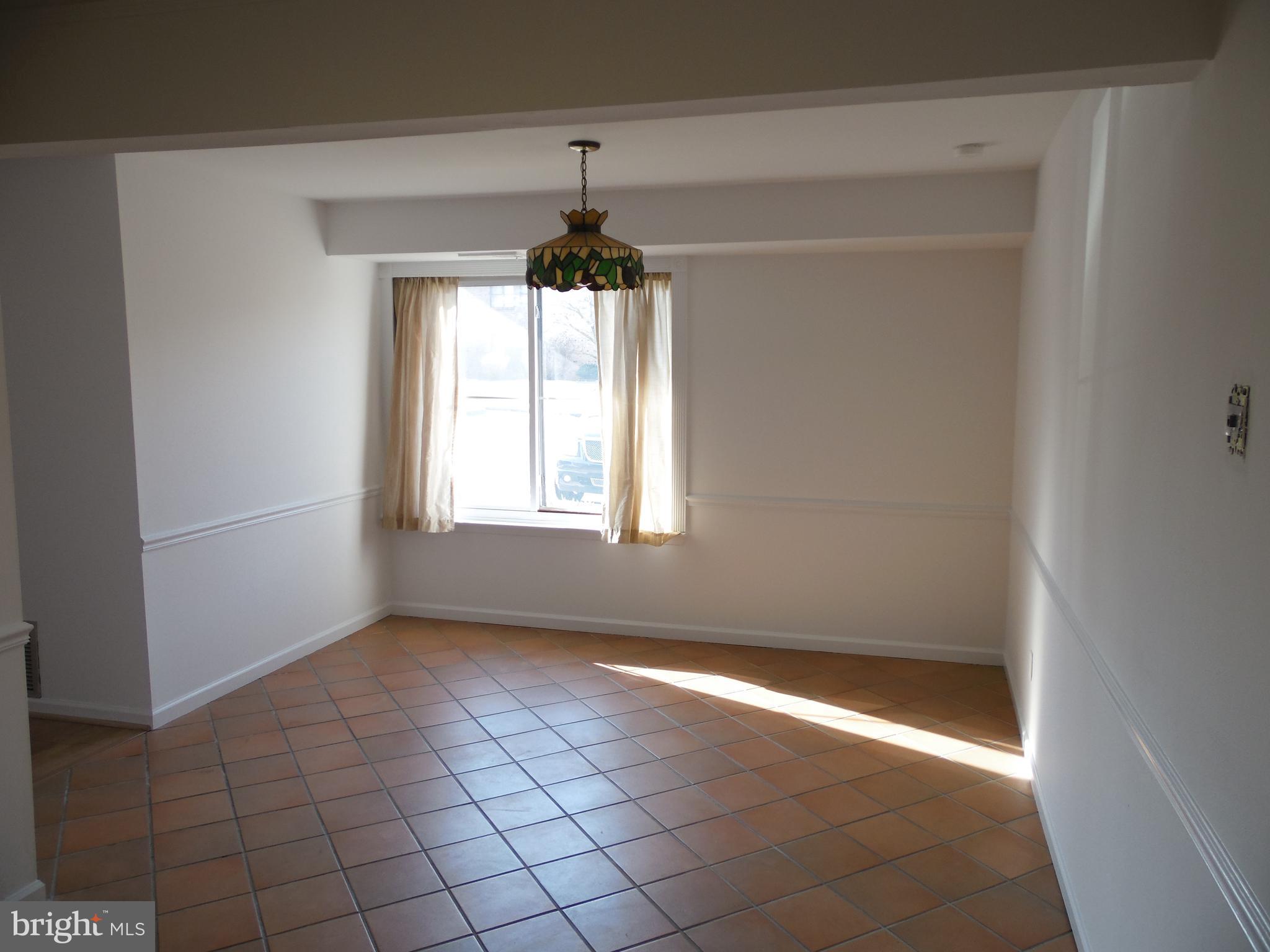 401 Raintree Lane Malvern, PA 19355 - Photo 8 of 8 Gallery Image 8