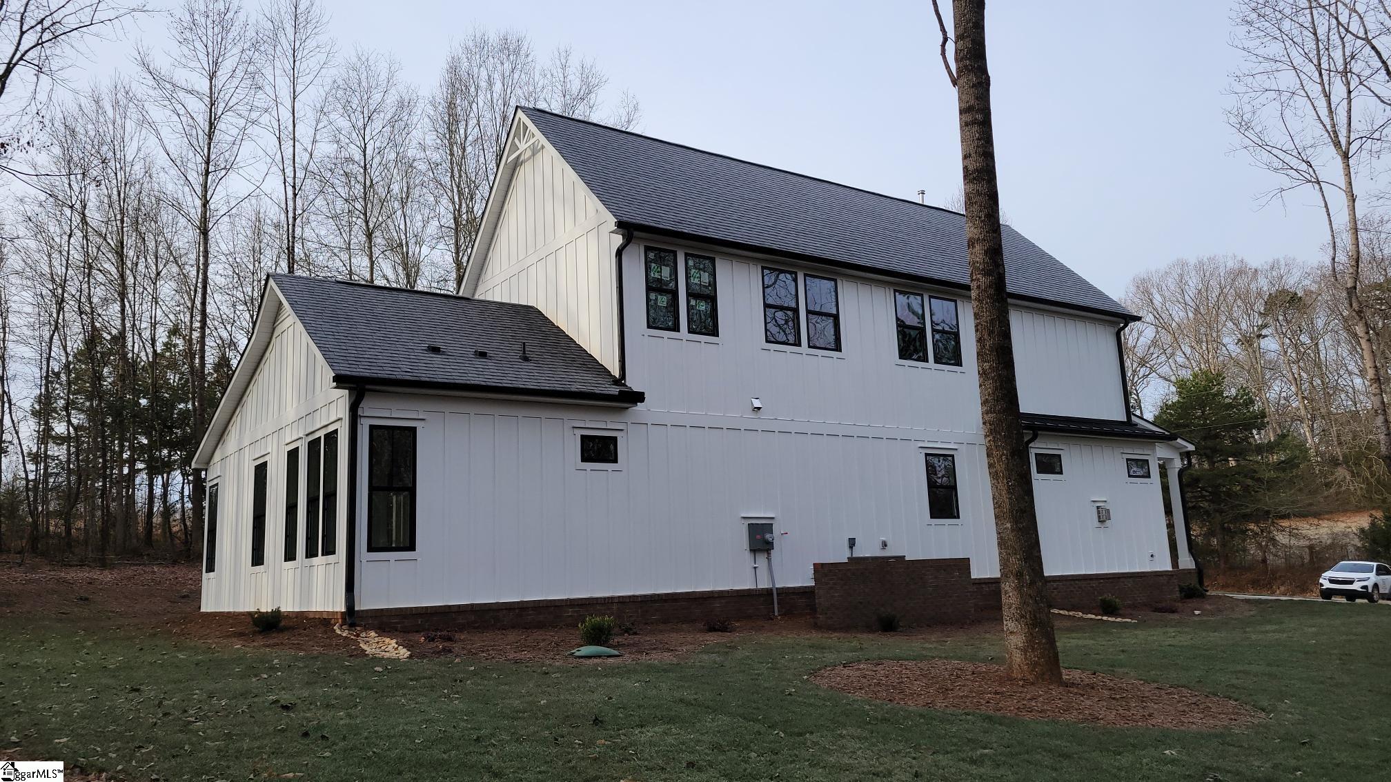 238 Lockaby Road Pendleton, SC 29670 - Photo 4 of 27 Gallery Image 4