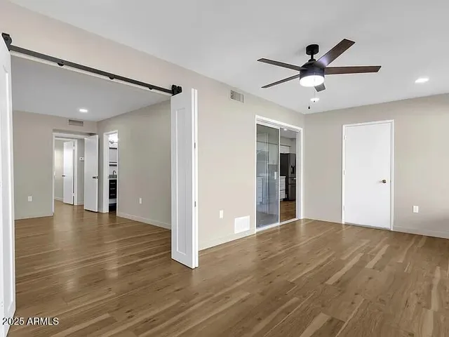 $2,200 | 13092 North 99th Drive, Sun City, AZ 85351