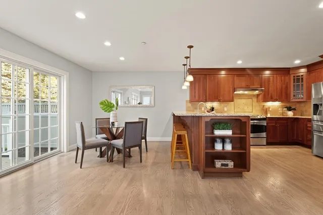 $1,075,000 | 6 Old County Road, Unit 16, Sudbury, MA 01776