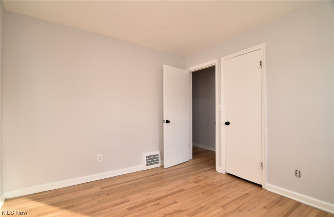 4072 Wilmington Road Cleveland, OH 44121 - Photo 22 of 37