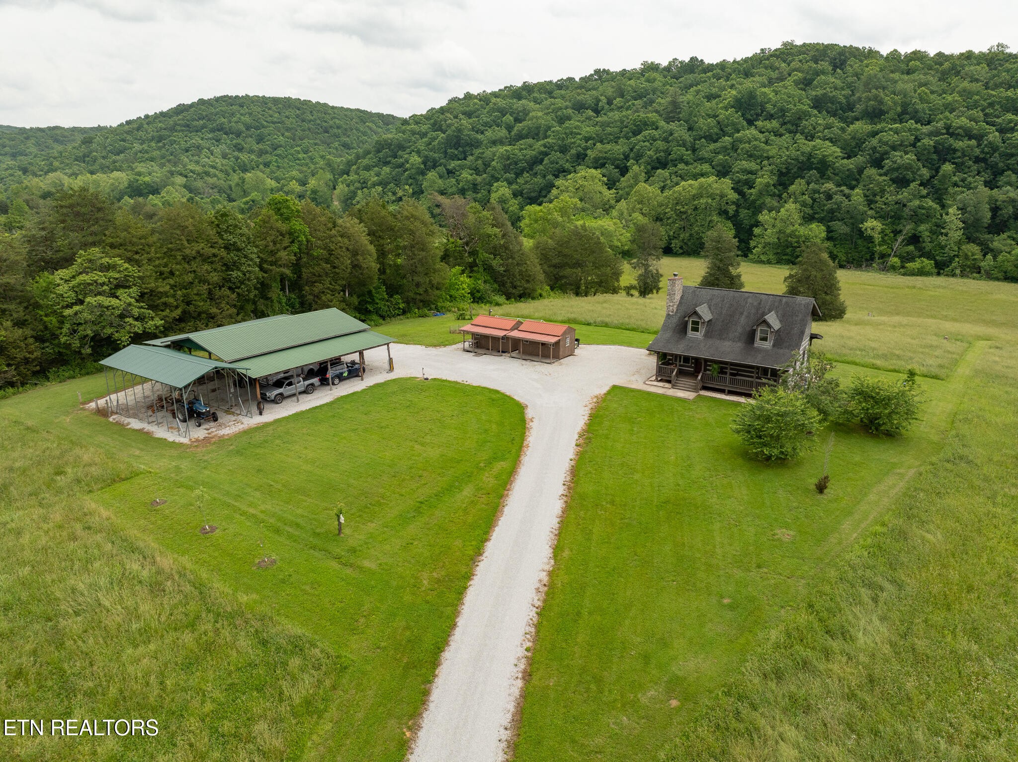 1055 Laurel Bluff Road Kingston, TN 37763 - Photo 1 of 35 Gallery Image 1