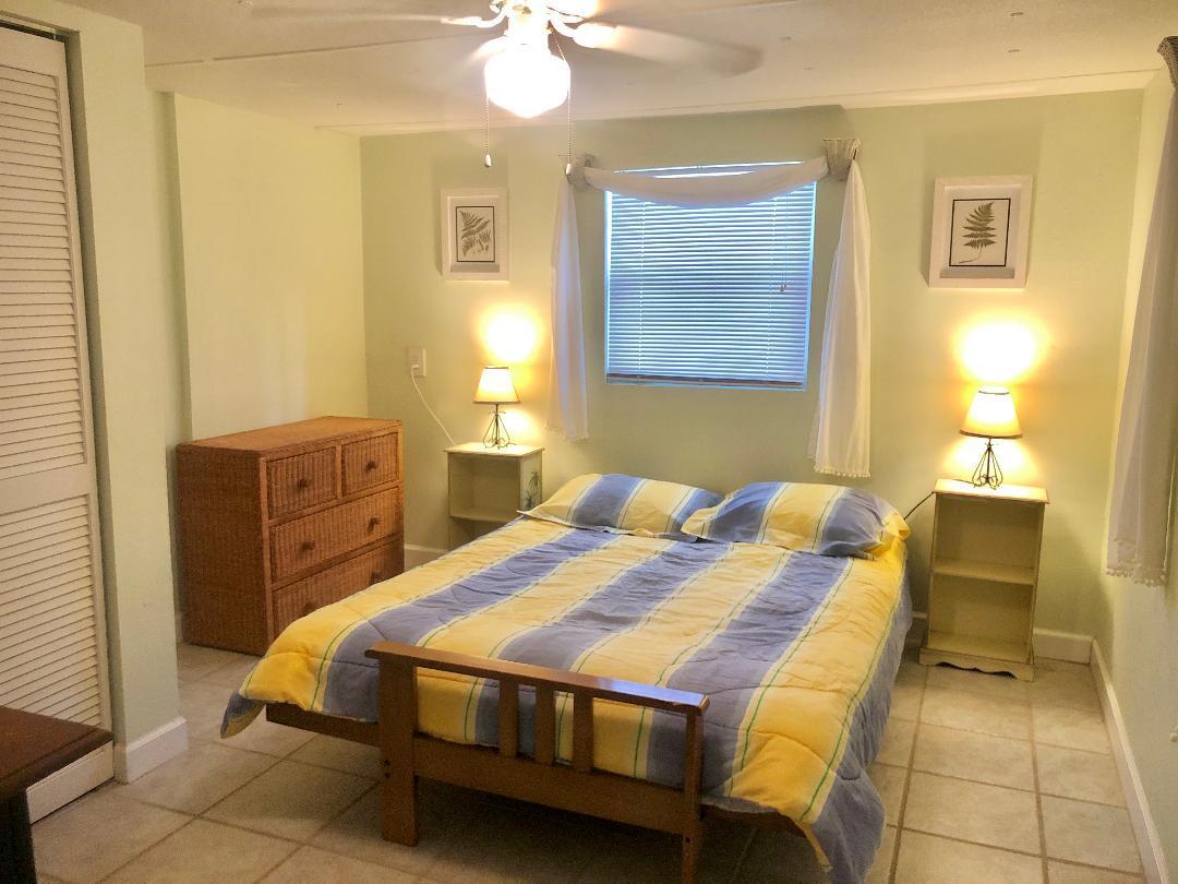 16 Grassy Road Key Largo, FL 33037 - Photo 11 of 22 Bedroom 2
