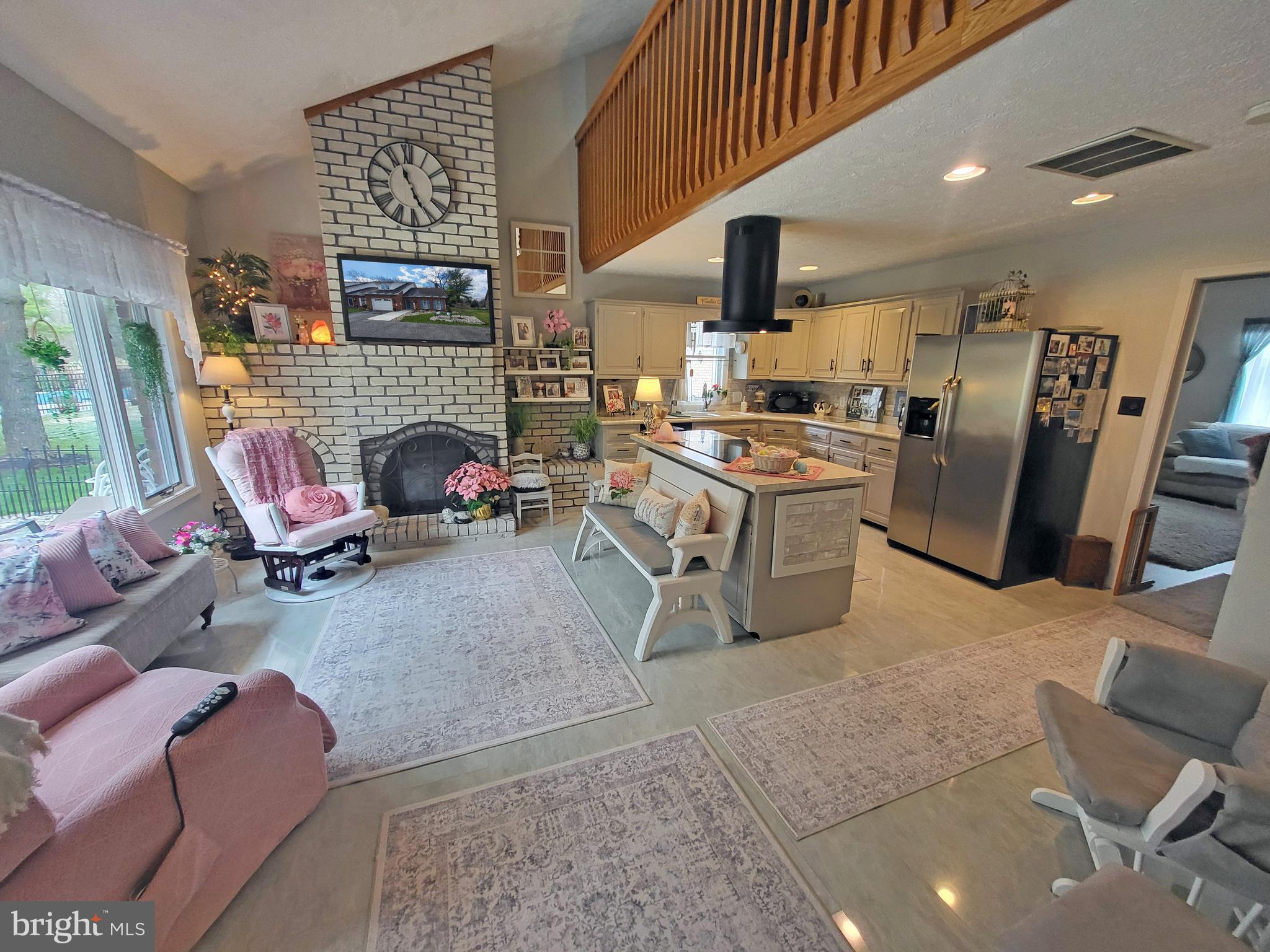 267 Stonegate Circle South Chambersburg, PA 17201 - Photo 5 of 27 Open kitchen/sitting rm