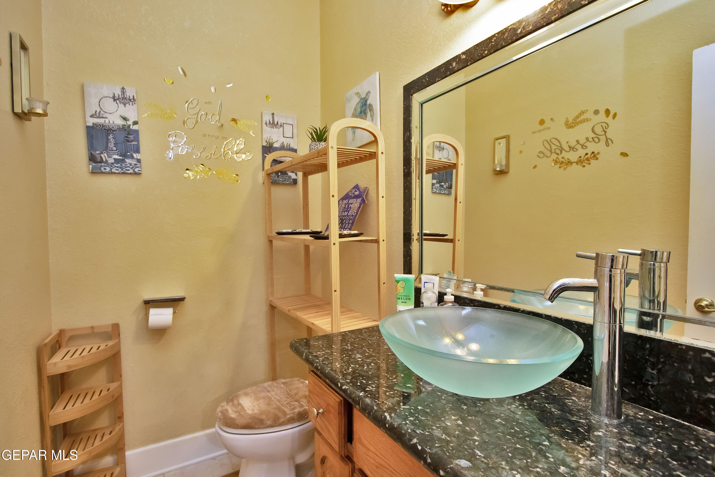 861 Country Club Road El Paso, TX 79932 - Photo 45 of 104 Bathroom