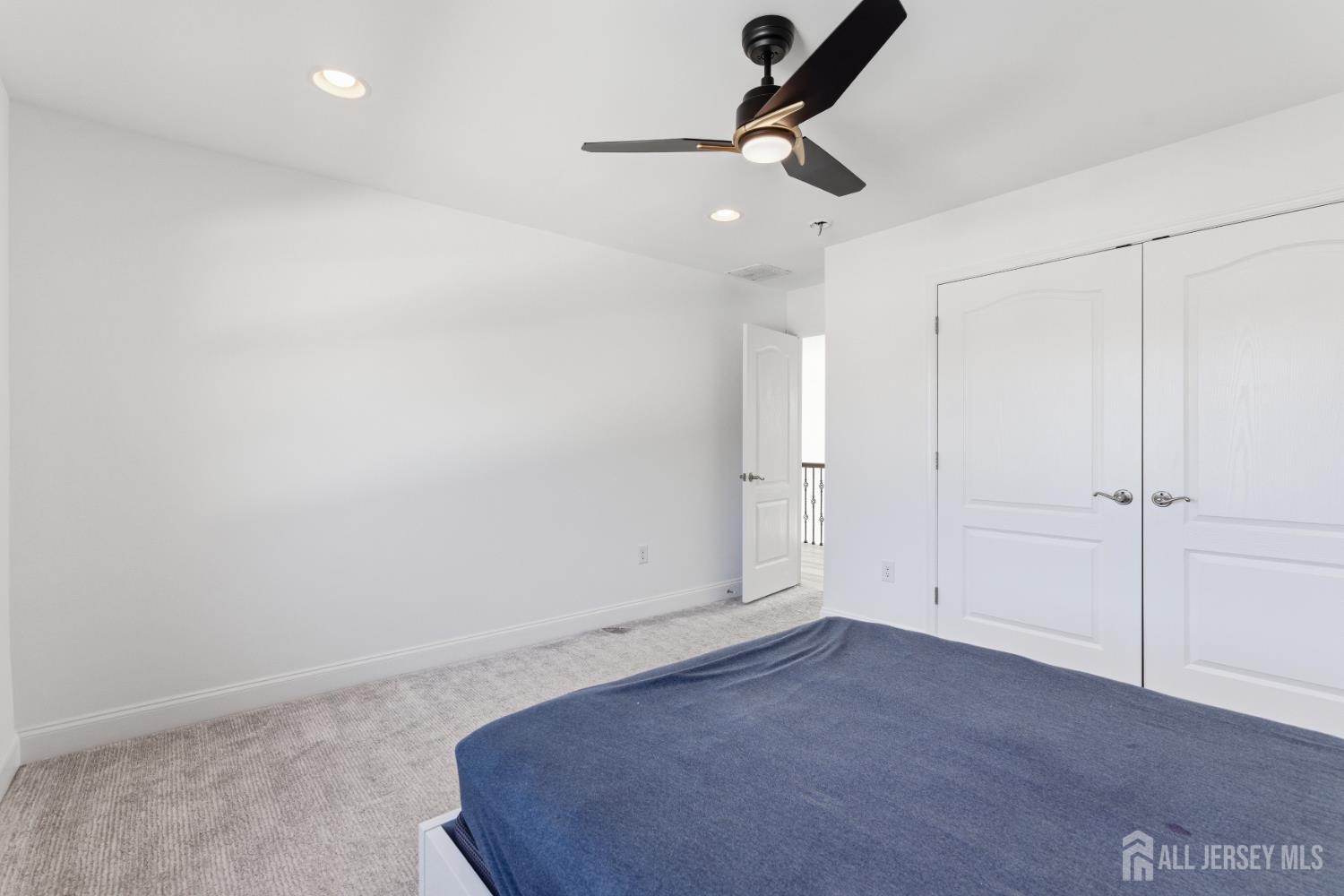 29 May Road East Brunswick, NJ 08816 - Photo 33 of 48 an empty room with a ceiling fan