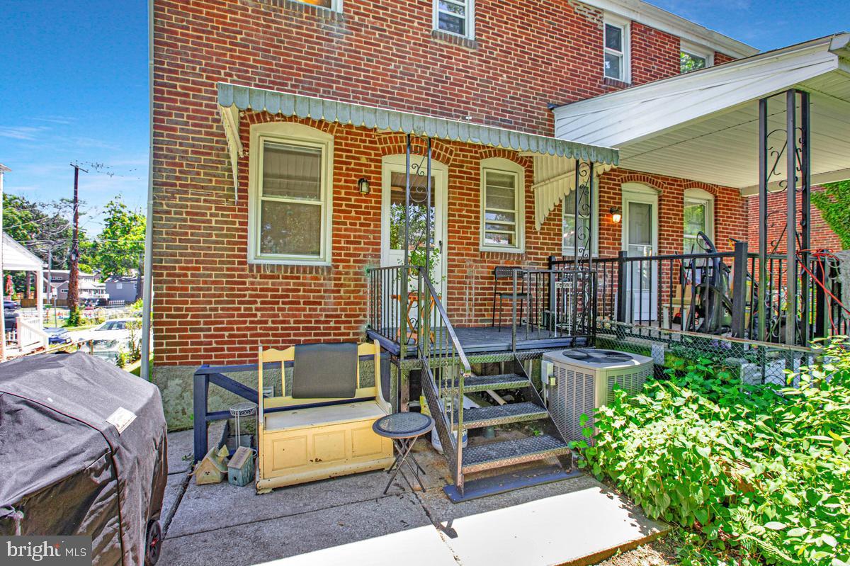 8438 Oakleigh Road Baltimore, MD 21234 - Photo 30 of 33 Exterior Back