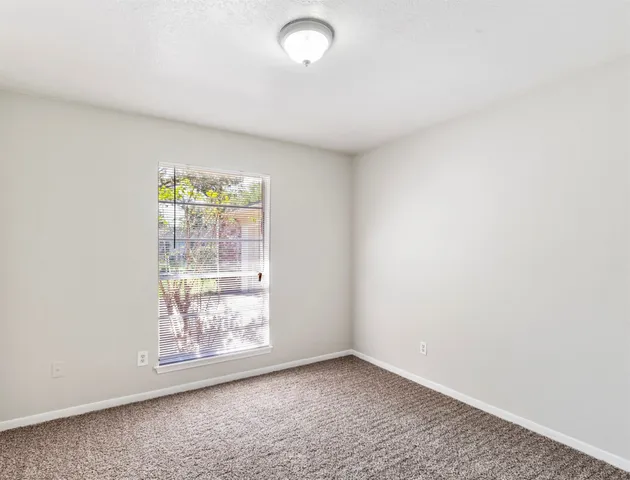 $1,850 | 2402 Hilton Head Drive, Missouri City, TX 77459