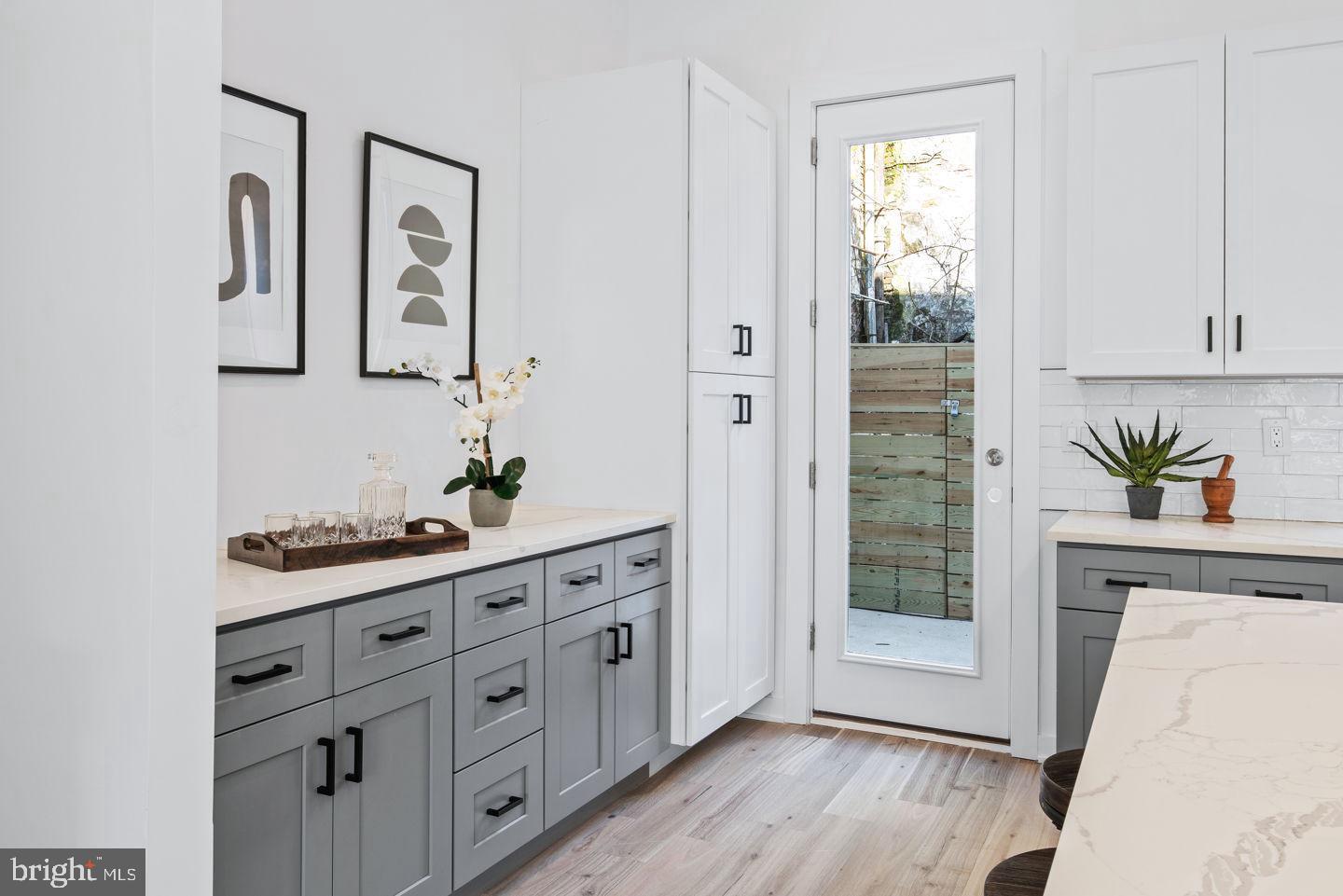 2235 Hope Street Philadelphia, PA 19133 - Photo 11 of 30
