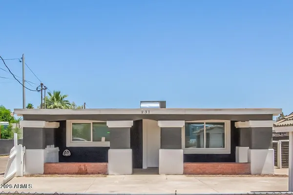 $700,000 | 231 South 1st Street, Avondale, AZ 85323