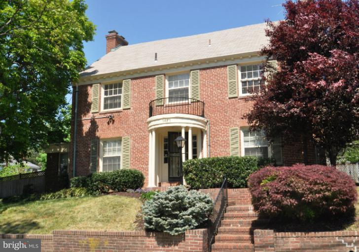 1471 Roxanna Road Northwest Washington, DC 20012 - Photo 1 of 28 Exterior (Front)