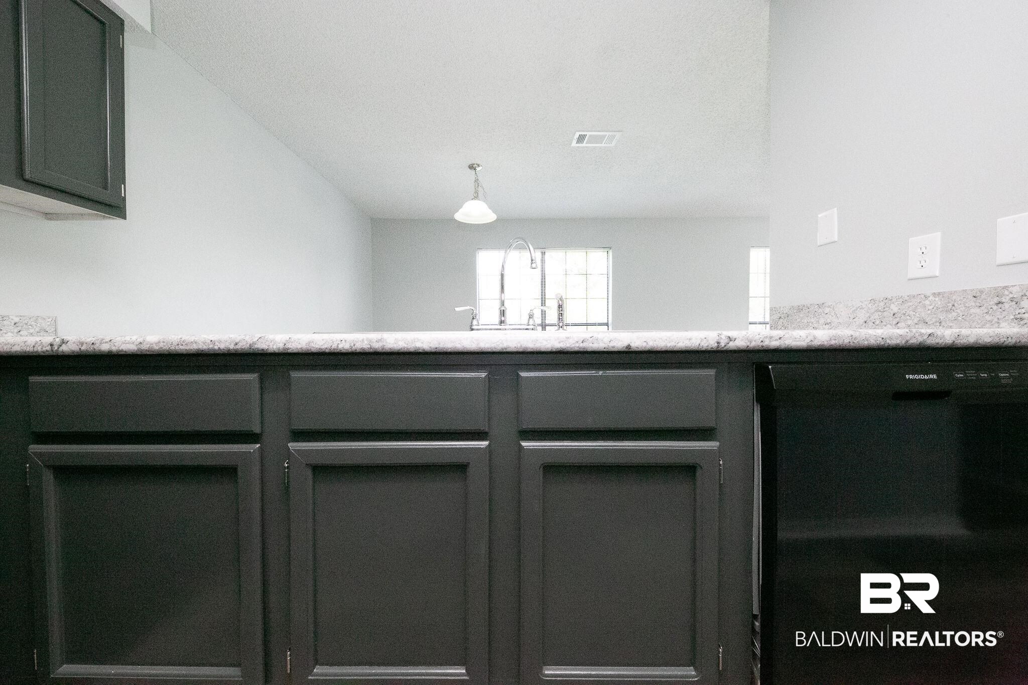 513 West Rose Avenue Foley, AL 36535 - Photo 14 of 50