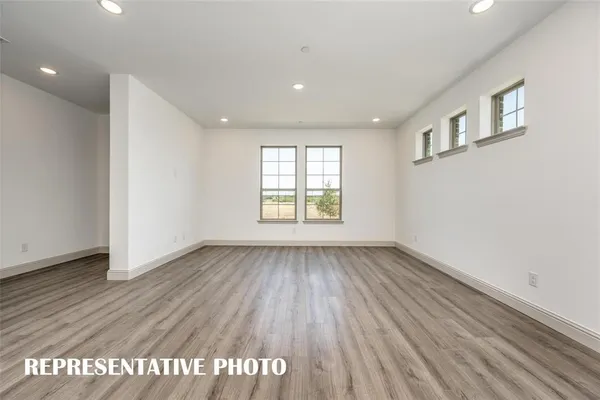 $2,795 | 420 4th Street, Argyle, TX 76226