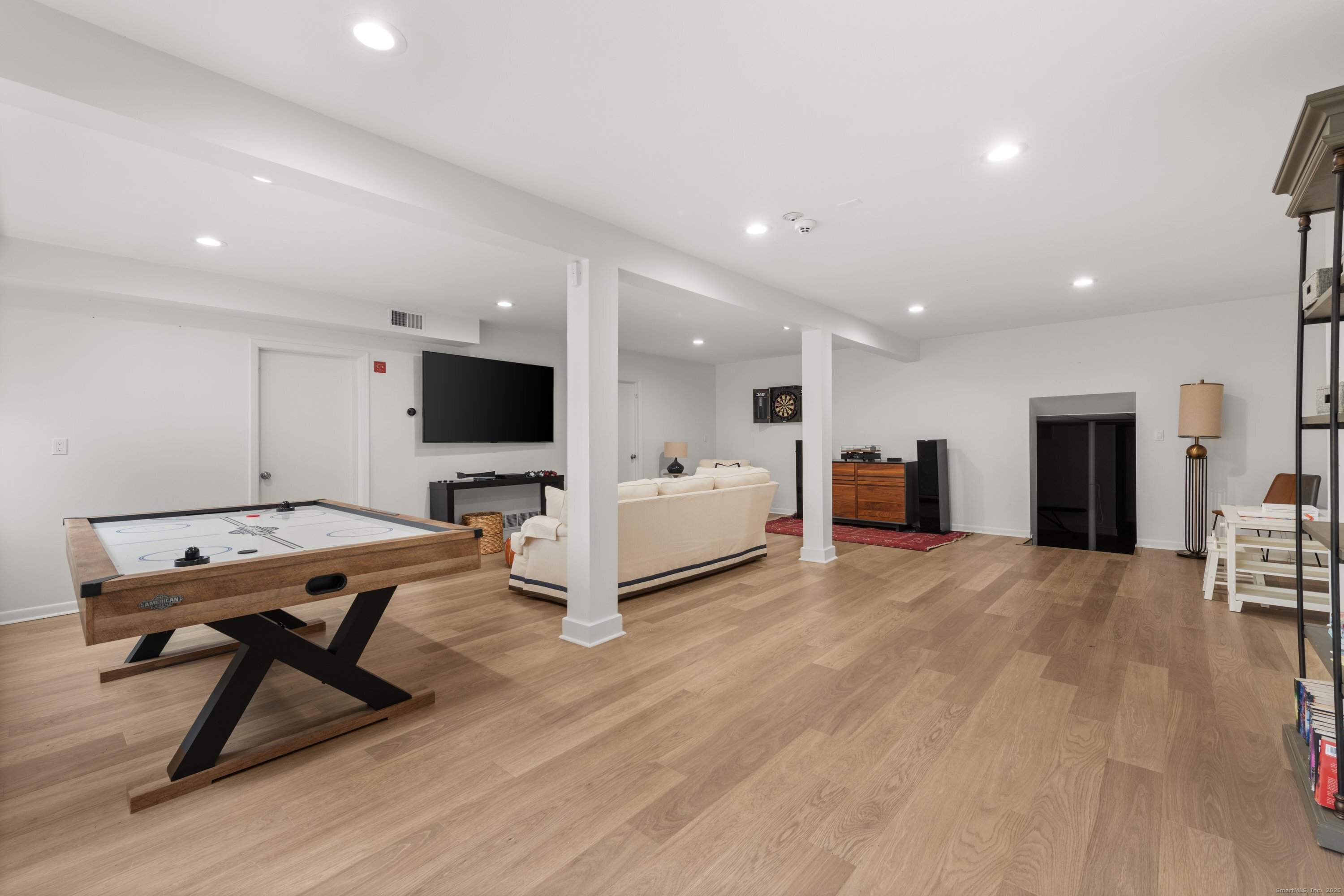 335 Georgetown Road Weston, CT 06883 - Photo 29 of 39