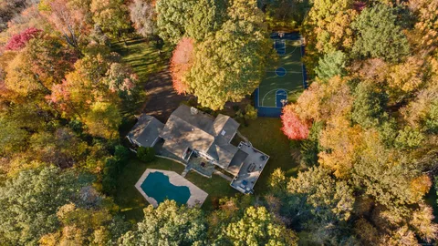 $1,649,000 | 335 Georgetown Road, Weston, CT 06883