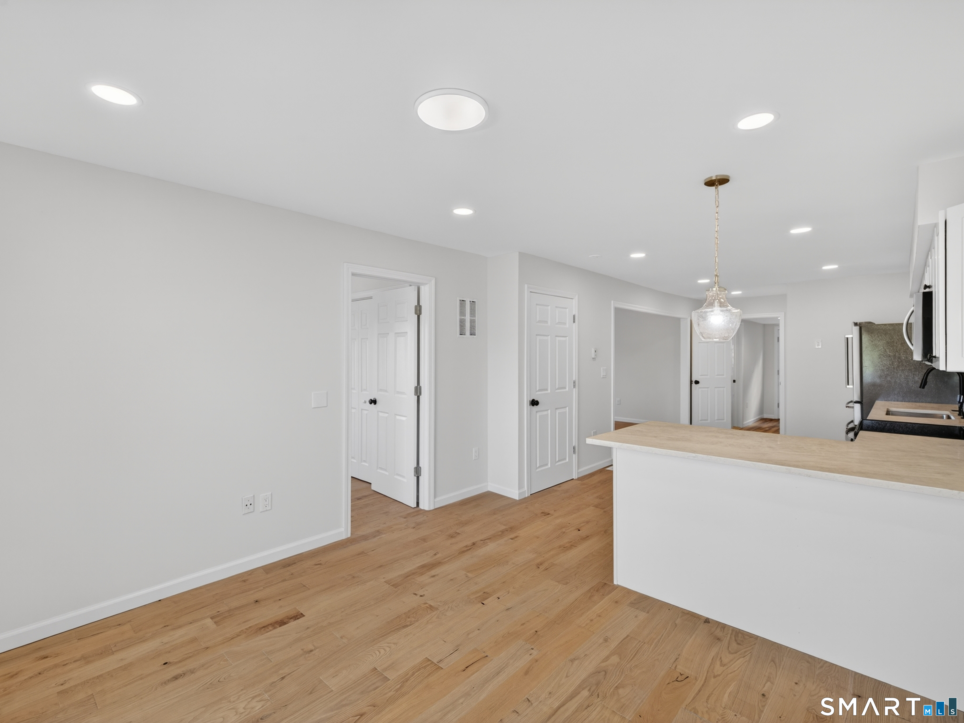 205 Flanders Road East Lyme, CT 06357 - Photo 14 of 39 Gallery Image 14