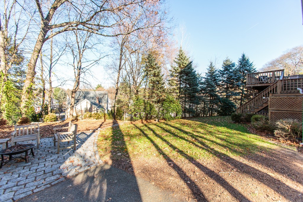 10 Pine Ridge Road Wellesley, MA 02481 - Photo 18 of 19