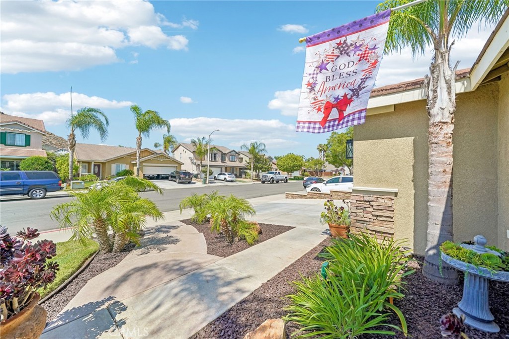 1201 Lilac Ridge Drive Perris, CA 92571 - Photo 10 of 50