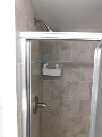 $1,400 | 448 Fox Hills Drive South, Unit 3, Bloomfield Hills, MI 48304