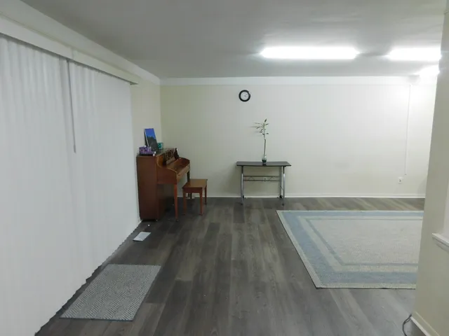 $1,400 | 448 Fox Hills Drive South, Unit 3, Bloomfield Hills, MI 48304