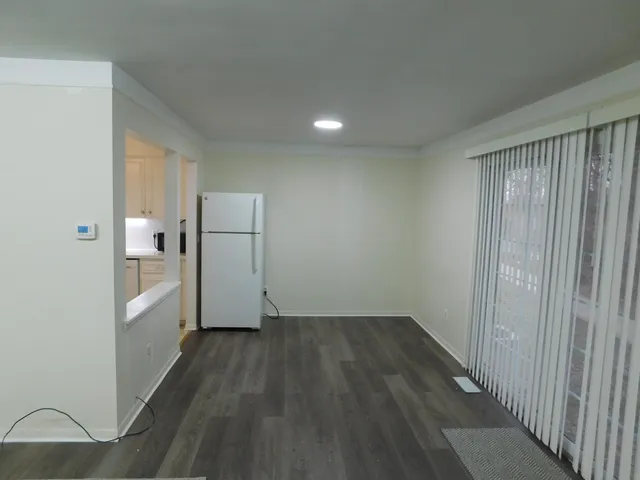 $1,400 | 448 Fox Hills Drive South, Unit 3, Bloomfield Hills, MI 48304