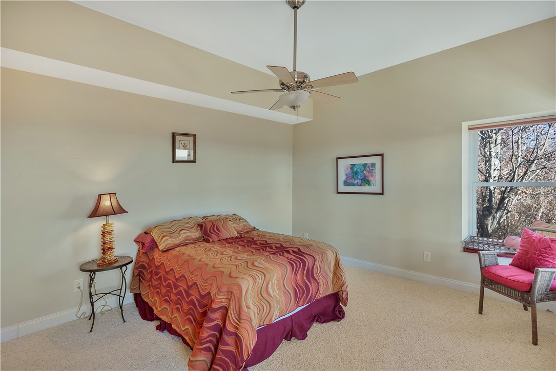 272 Jocassee Ridge Way Salem, SC 29676 - Photo 38 of 50 En Suite Bedroom