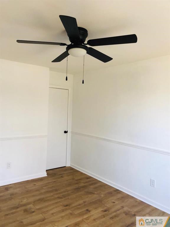 902 Salem Road Burlington, NJ 08016 - Photo 11 of 17 a view of an empty room